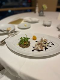 結婚したい方は、結婚相談所にて探して欲しいです。